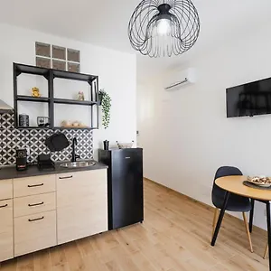 https://le-coralline-apartments.sicilyhotelsitaly.net