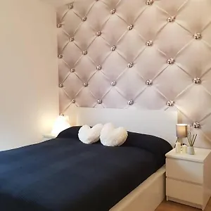 Appartamento Bsuites Trieste In Centro Storico Con Wifi, Padova